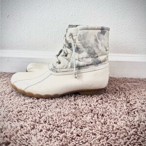2 FOR $20 Sperry Saltwater Camo Duck Boot Ivory Rain Snow boots Metallic 5